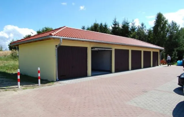 Garaż betonowy - jak można go wykorzystać w firmie?